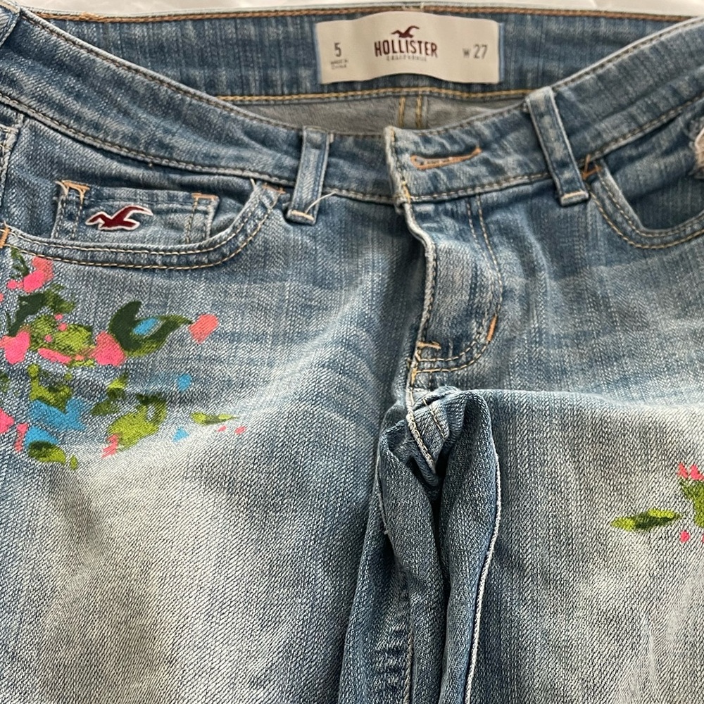 Hollister Jean